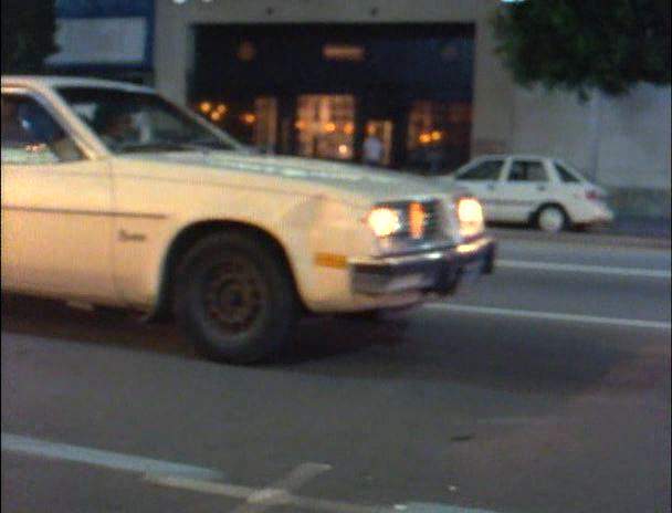 Pontiac Sunbird