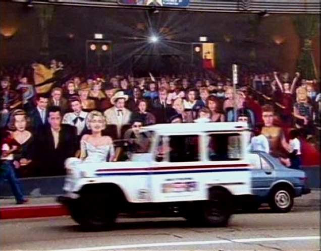 AM General DJ-5 Dispatcher