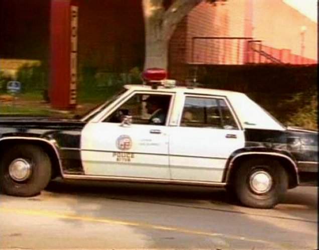 Ford LTD Crown Victoria