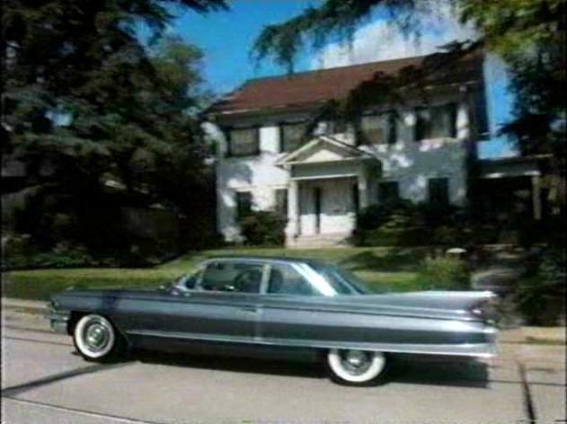 Cadillac Coupe DeVille