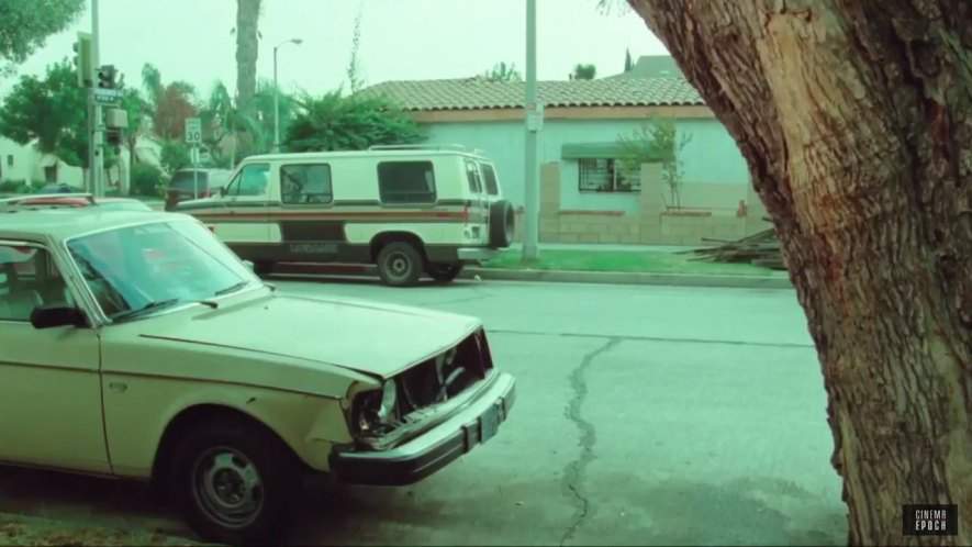 Volvo 245