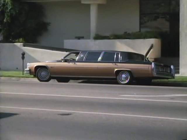 Cadillac Sedan DeVille Stretched Limousine