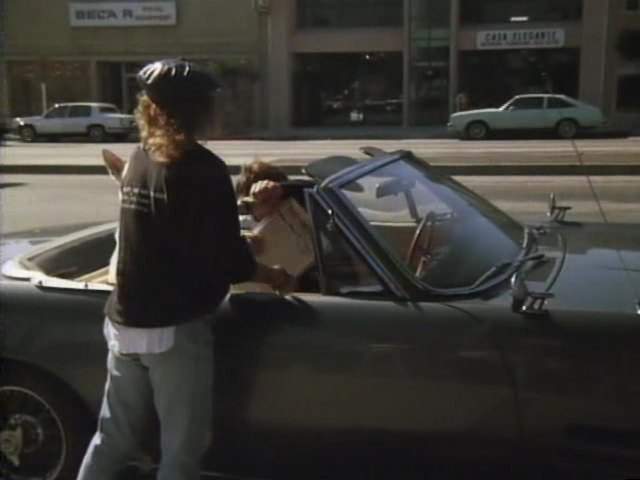Oldsmobile Cutlass Salon
