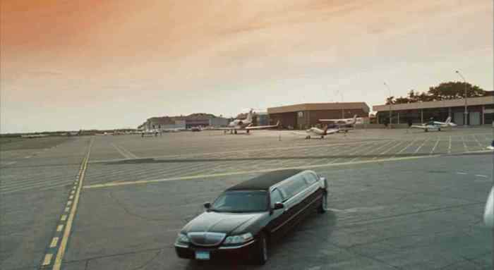 Lincoln Town Car Stretched Limousine