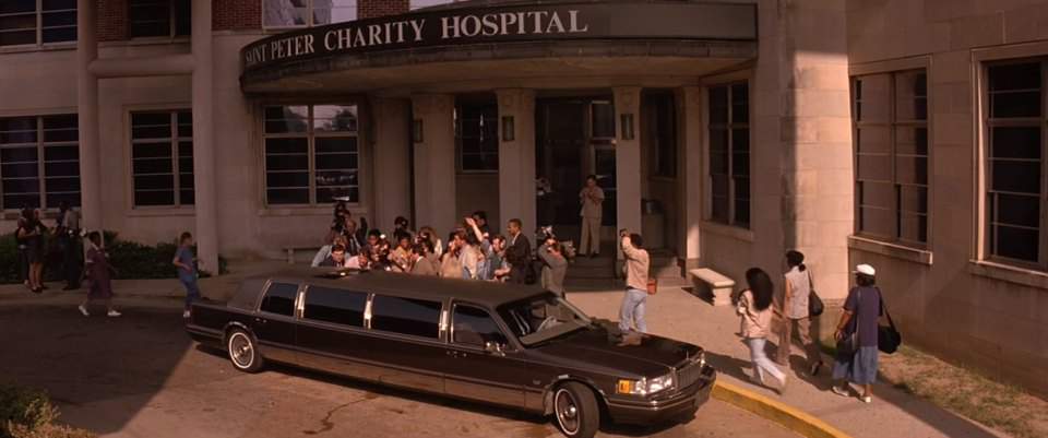 Lincoln Town Car Stretched Limousine