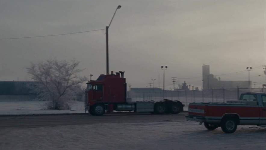 Kenworth K-100