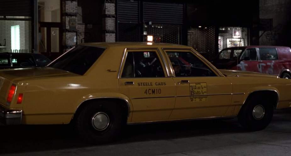 Ford LTD Crown Victoria