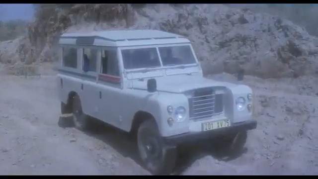 Land-Rover Santana 109'' Series III Station Wagon