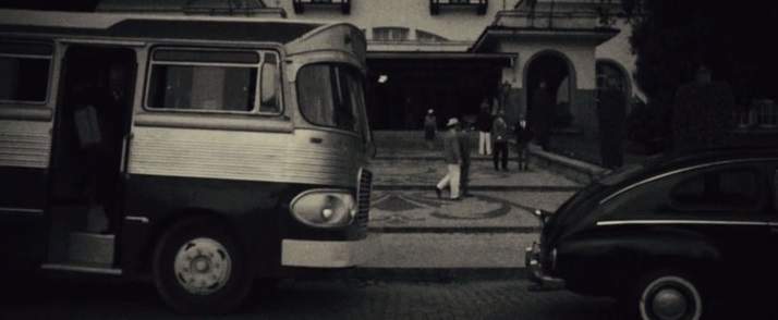 Mercedes-Benz LP 321