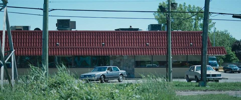Oldsmobile Delta 88 Royale