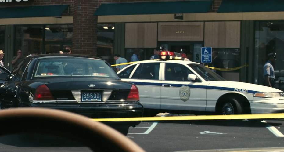 Ford Crown Victoria