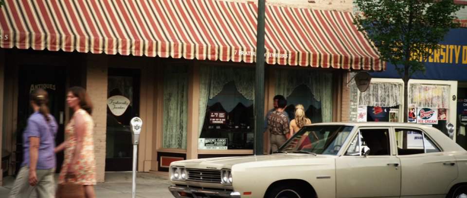 Plymouth Belvedere