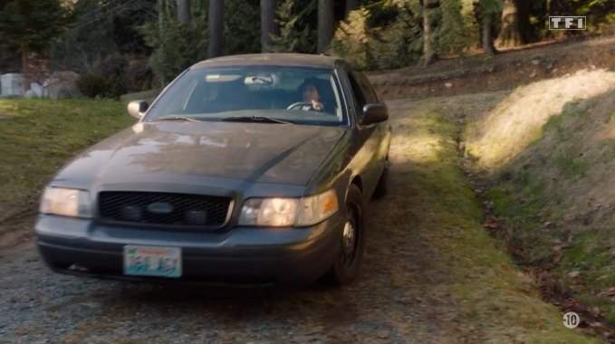 Ford Crown Victoria