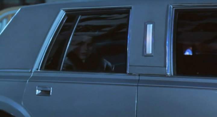 Lincoln Town Car Stretched Limousine