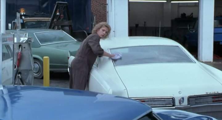 Oldsmobile Delta 88 Royale