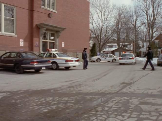 Ford Crown Victoria