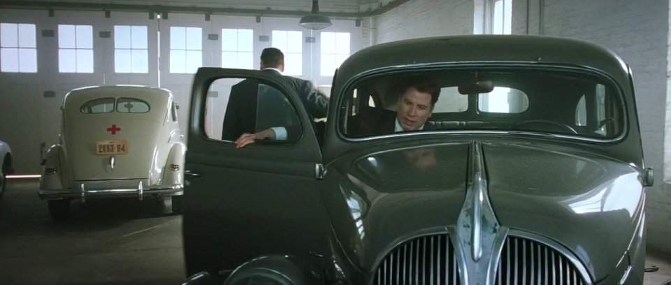 Ford V8 De Luxe