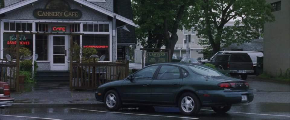 Ford Taurus