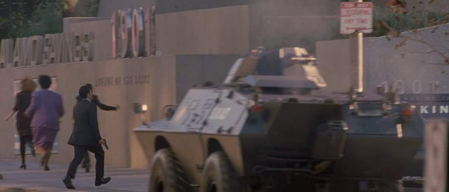 Cadillac-Gage Commando V100