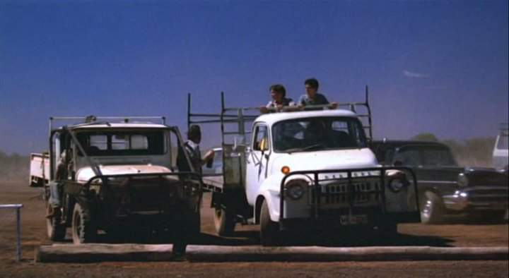 Bedford J1