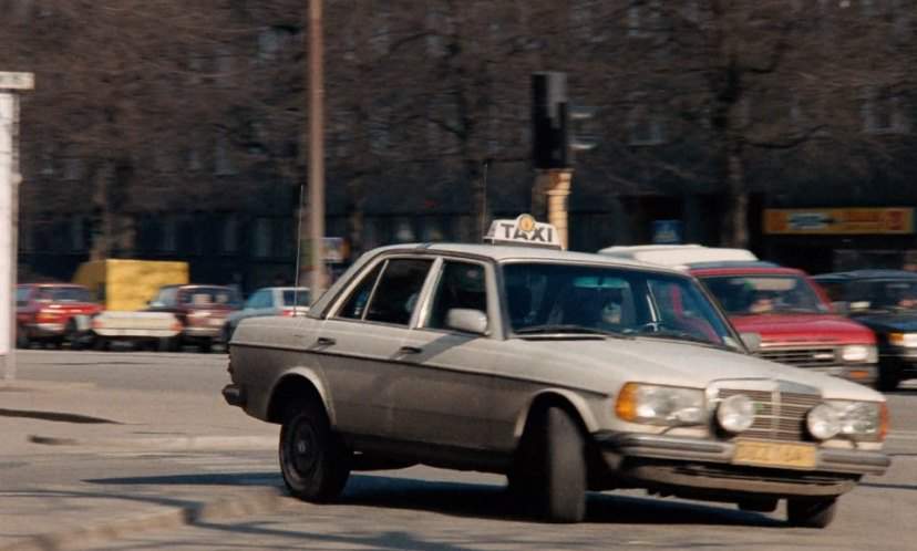 Mercedes-Benz 200