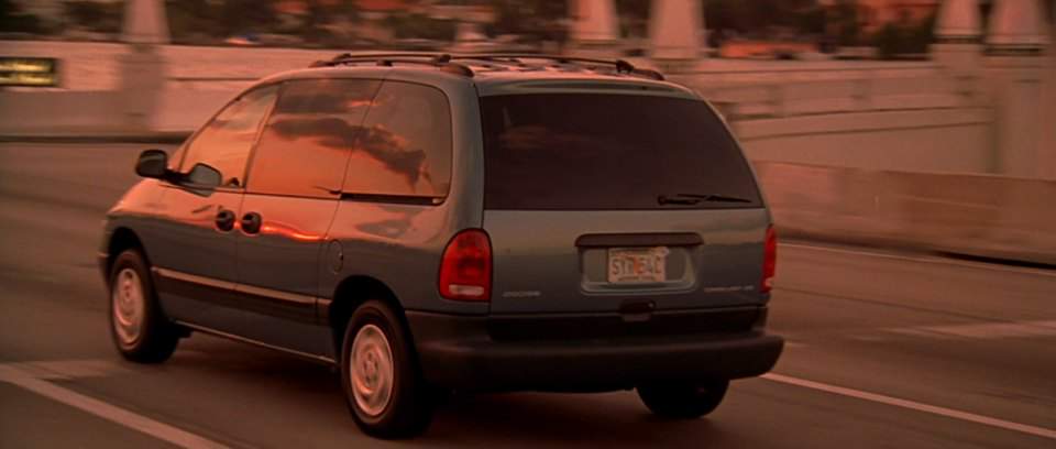 Dodge Caravan