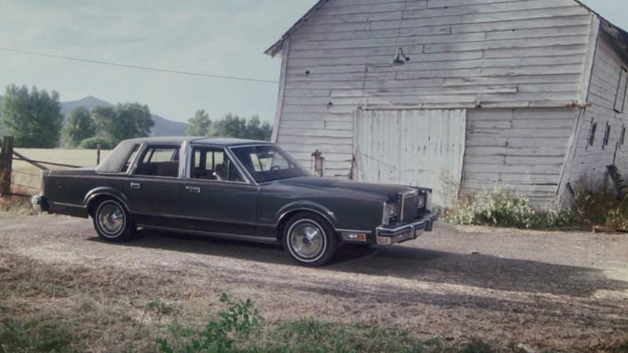 Lincoln Town Car