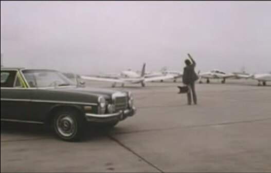 1972 Mercedes-Benz 280 C W114 in The Slayer