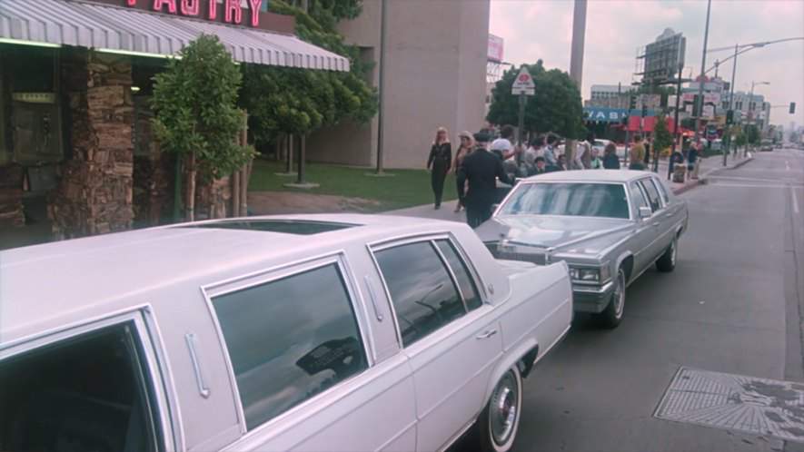 Cadillac Fleetwood Brougham Stretched Limousine