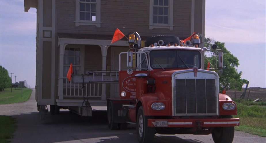 Kenworth W-900