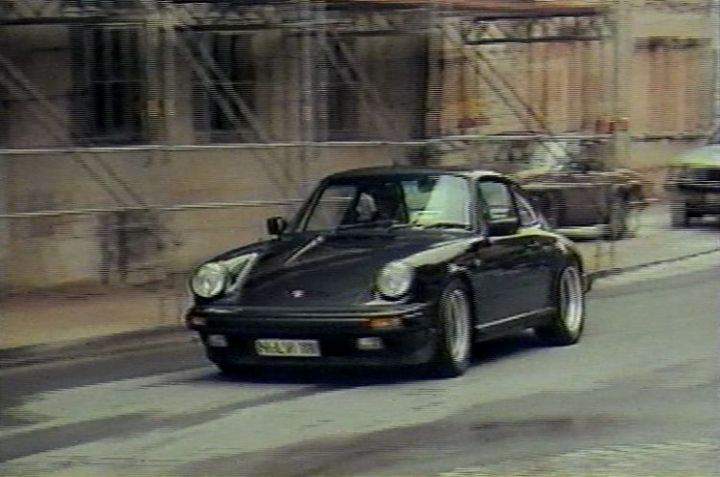 Porsche 911 Carrera