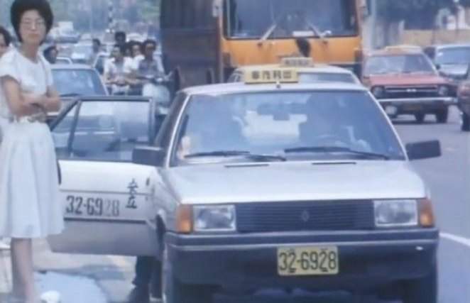 Renault 9
