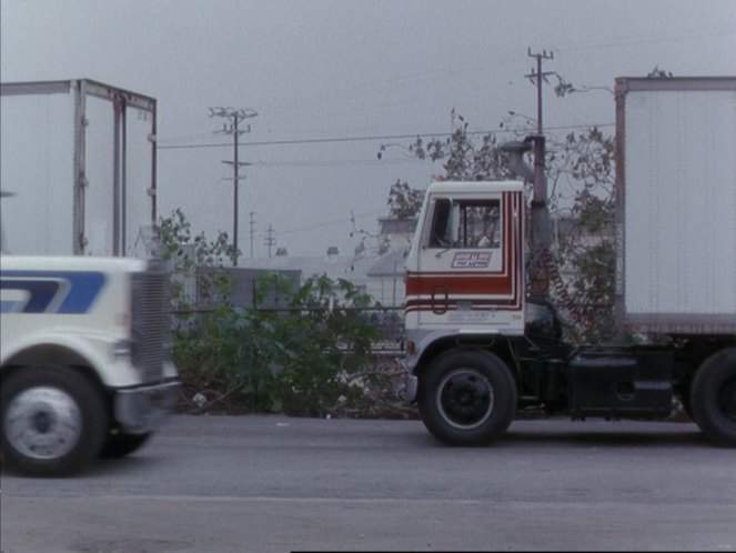 Ford W-9000