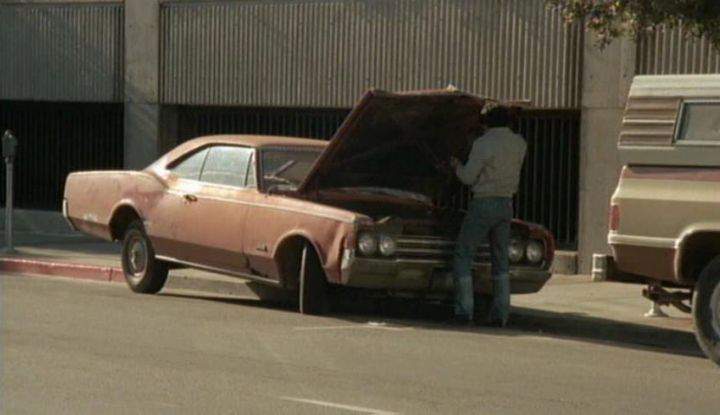Oldsmobile Jetstar 88