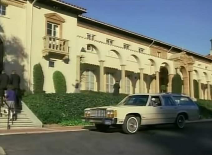 Ford LTD Crown Victoria Wagon
