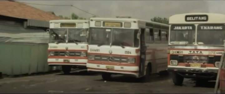 Mercedes-Benz O 306