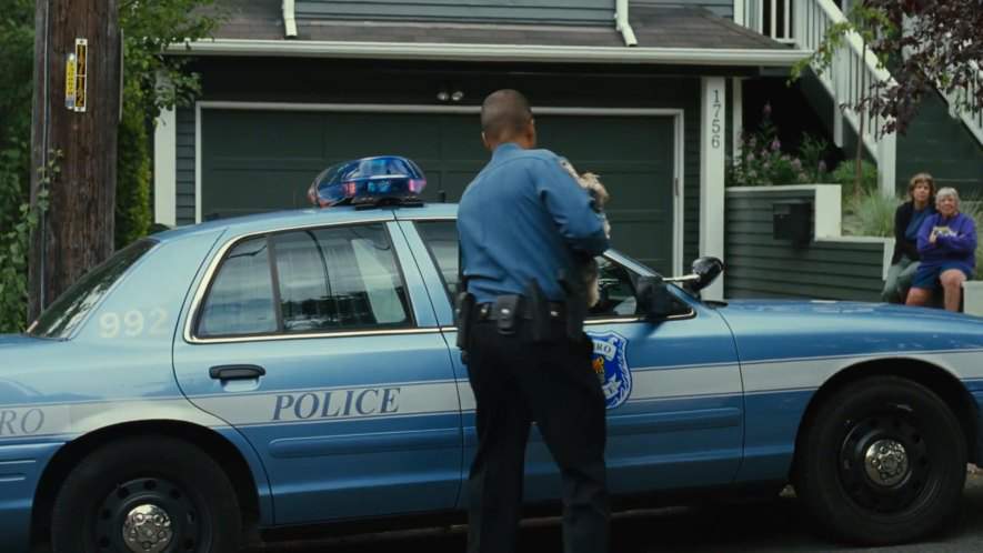Ford Crown Victoria