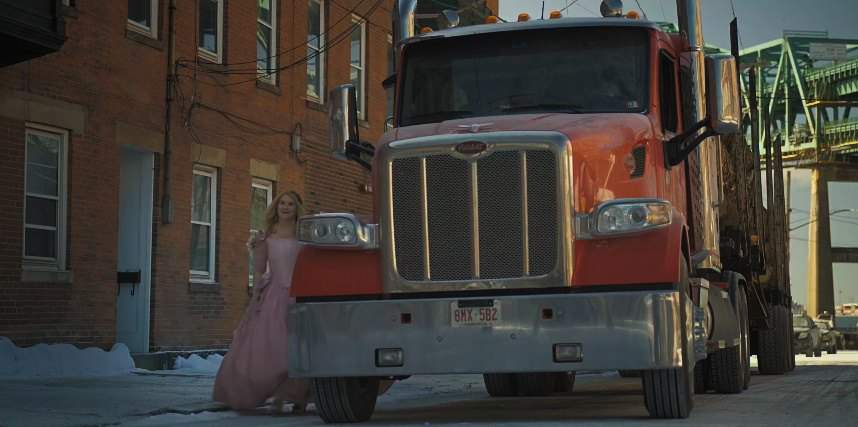 Peterbilt 567