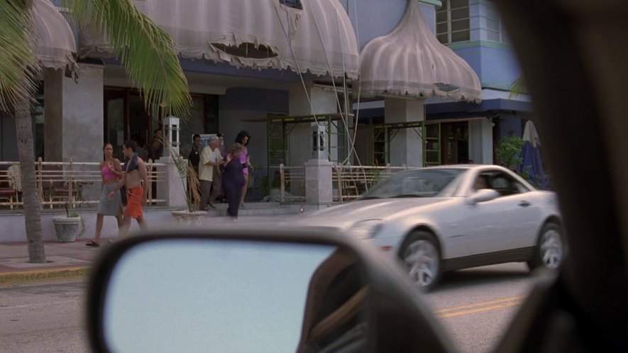 Mercedes-Benz SLK 230