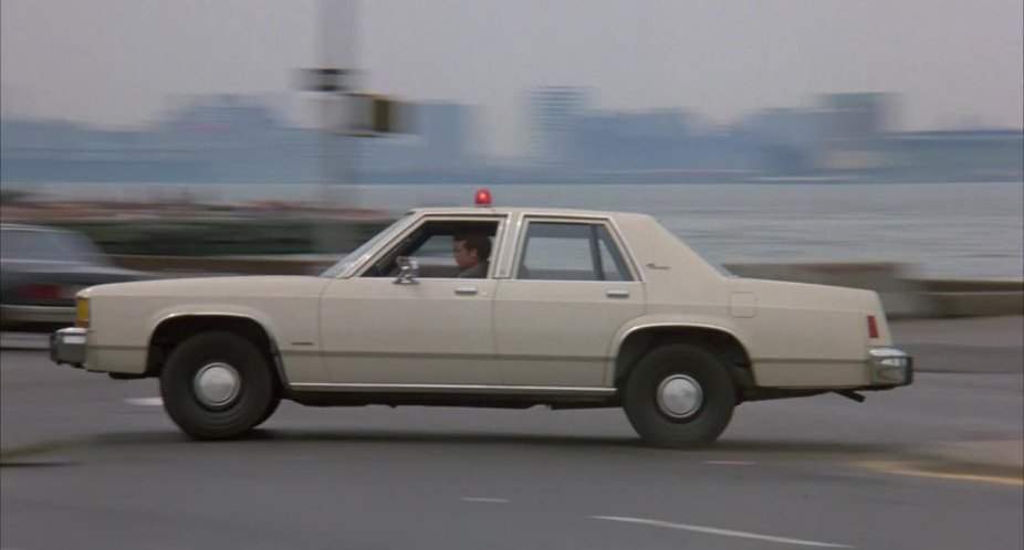 Ford LTD Crown Victoria