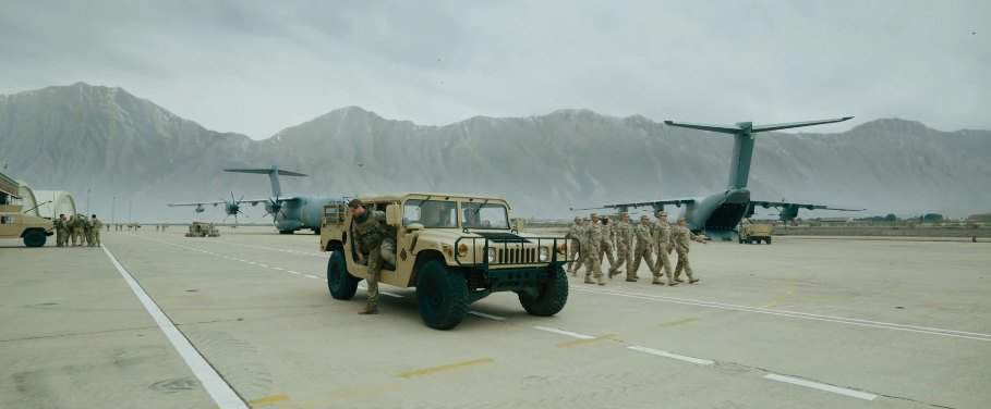 AM General HMMWV GMV