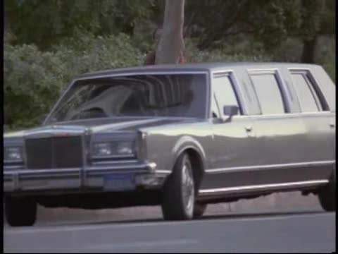 Lincoln Town Car Stretched Limousine
