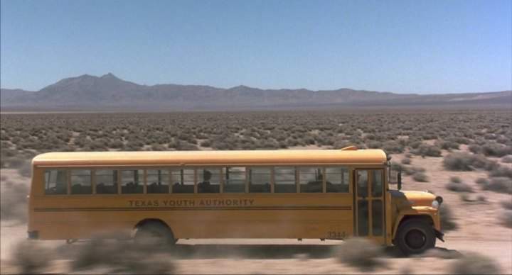 International Harvester S-1900