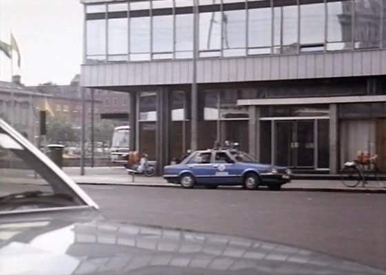 Mazda 323