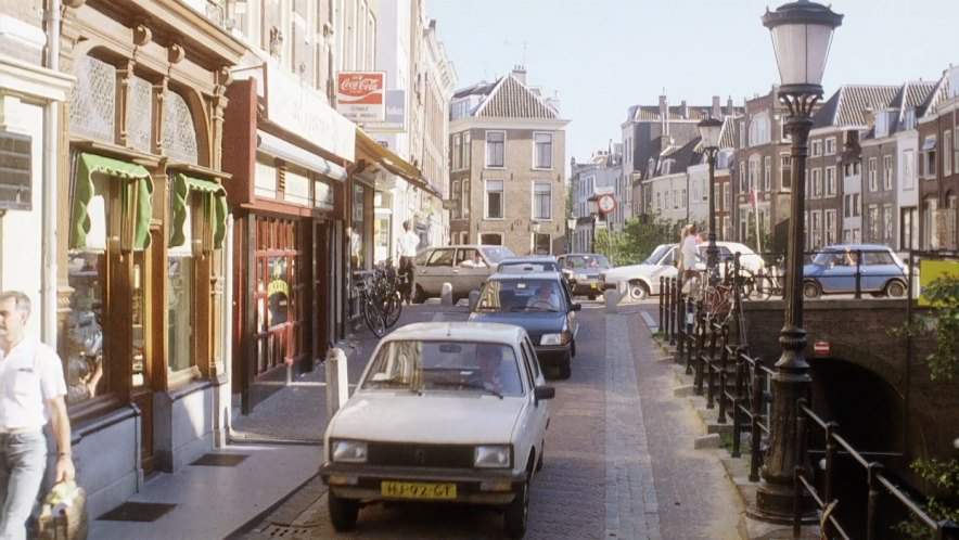 Peugeot 104