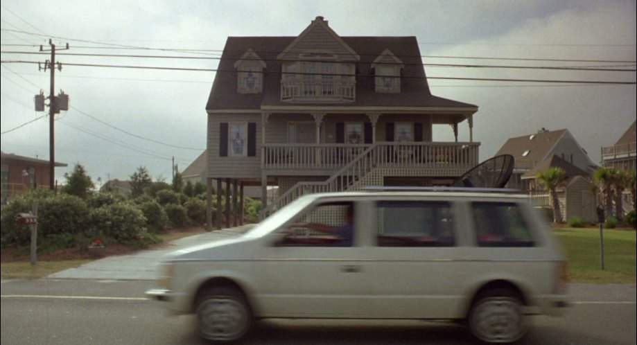 Dodge Caravan