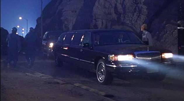 Lincoln Town Car Stretched Limousine