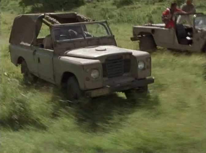 Land-Rover 109'' Series III
