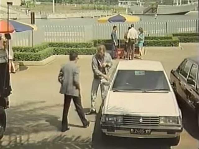 Mitsubishi Galant