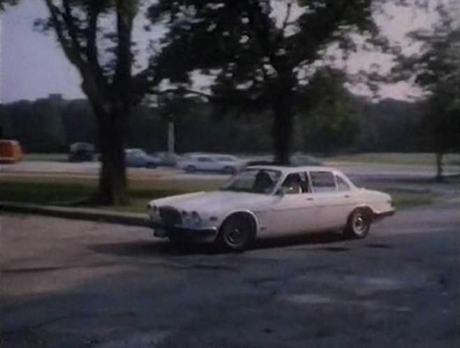 Jaguar XJ6